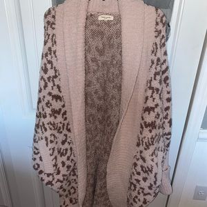 Barefoot dreams dupe cardigan